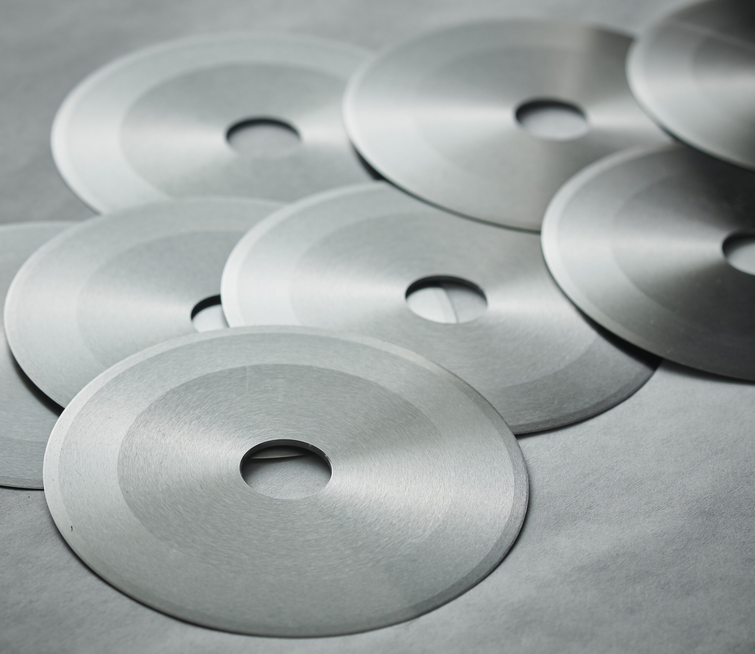 Slitter knife sharpening